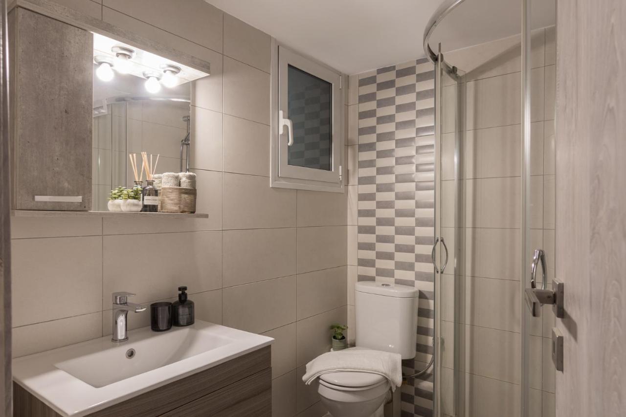 Spacious 2 Bedroom Apartment In Koukaki Atenas Exterior foto